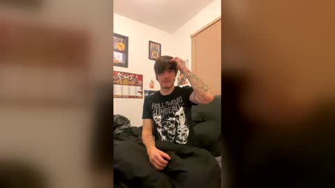ross158609 online show from March 25, 12:38 am