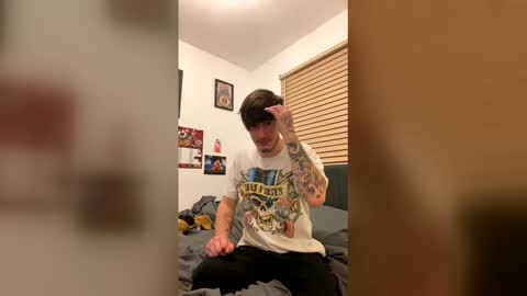 ross158609 online show from May 24, 1:32 am
