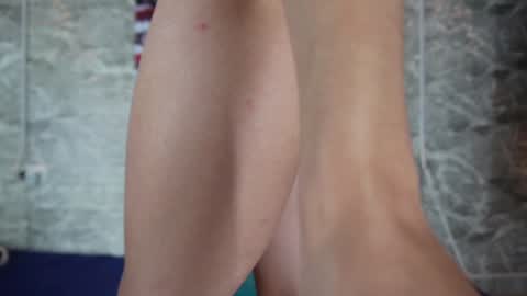 Snapshot of ross_b1 chatting on December 10, 2:06 pm ROSS - online show from December 10, 2:06 pm