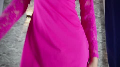 Snapshot of ross_b1 chatting on December 14, 3:29 am ROSS - online show from December 14, 3:29 am