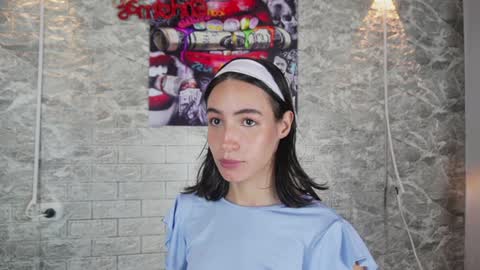 Snapshot of ross_b1 chatting on December 29, 7:06 am ROSS - online show from December 29, 7:06 am