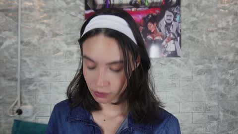 Snapshot of ross_b1 chatting on January 12, 7:21 am ROSS - online show from January 12, 7:21 am