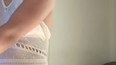 Snapshot of ross_bakerhot chatting on February 28, 2:51 pm Ross BakerHot online show from February 28, 2:51 pm