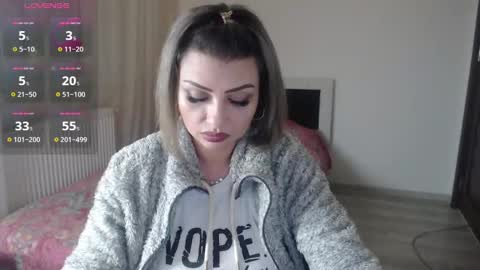 rosse2683 online show from March 12, 9:56 pm