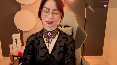 Snapshot of rosse_98_ chatting on February 9, 1:04 pm Miss Rosse online show from February 9, 1:04 pm