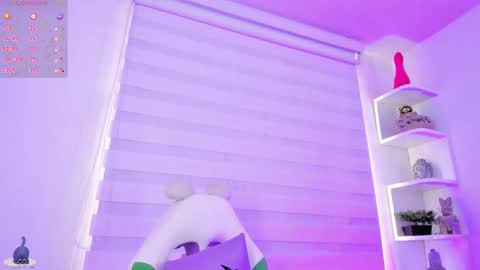   online show from September 14, 7:13 pm