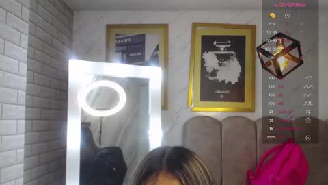 rosse jeane v online show from March 18, 3:09 am