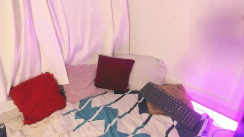 rosse_taylorx1 online show from March 25, 7:20 pm