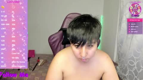 ROSSE DEMOND  online show from June 16, 11:29 pm