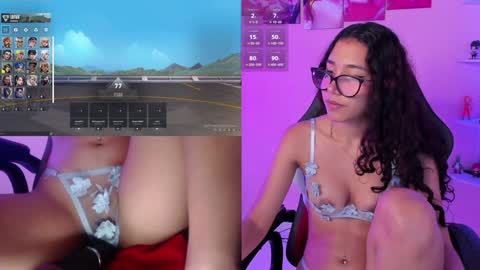 Snapshot of rossiegames chatting on December 15, 12:40 am Rossie online show from December 15, 12:40 am