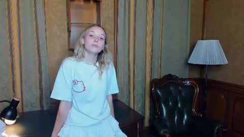 Anne online show from July 15, 7:41 pm