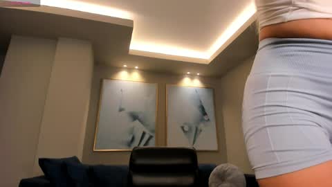 Rossie Rivers online show from April 10, 12:10 pm