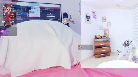 rosy_emely_ online show from October 29, 9:22 am