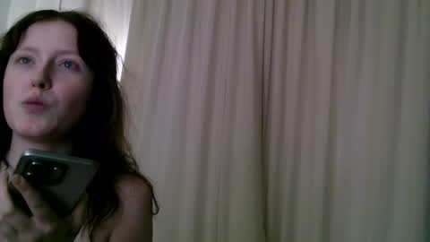 rosy_petal online show from May 23, 7:24 am