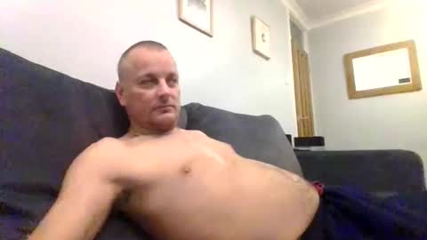 rotunda1874 online show from November 14, 10:51 pm