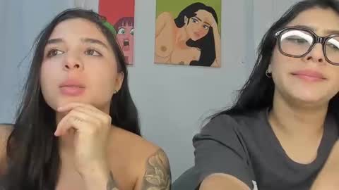 Snapshot of rous_and_sweet chatting on October 11, 5:17 am Rous and Sweet online show from October 11, 5:17 am