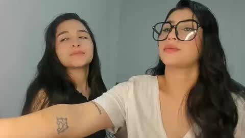 rous_and_sweet09 online show from May 19, 3:13 am
