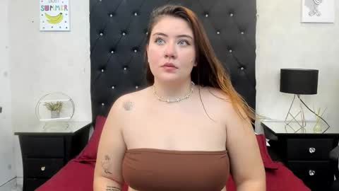 Snapshot of rousse_millers chatting on November 21, 8:07 pm Rousse online show from November 21, 8:07 pm