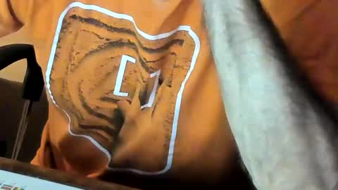 routi97 online show from October 12, 5:23 pm