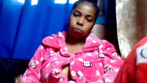 Snapshot of rovaelyah chatting on July 5, 4:07 am rovaelyah online show from July 5, 4:07 am