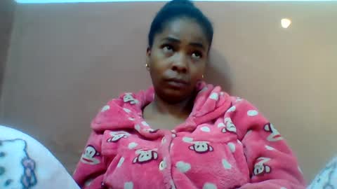 Snapshot of rovaelyah chatting on July 6, 4:31 am rovaelyah online show from July 6, 4:31 am