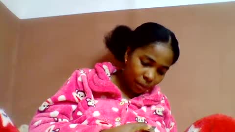 Snapshot of rovaelyah chatting on July 17, 3:13 am rovaelyah online show from July 17, 3:13 am