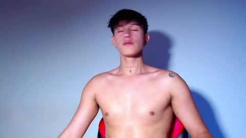rowanboy23 online show from May 21, 5:25 am