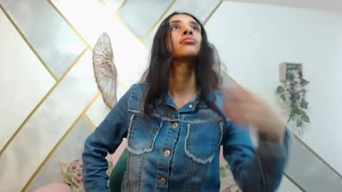 Snapshot of roxana_cyrano chatting on November 14, 7:12 pm online show from November 14, 7:12 pm