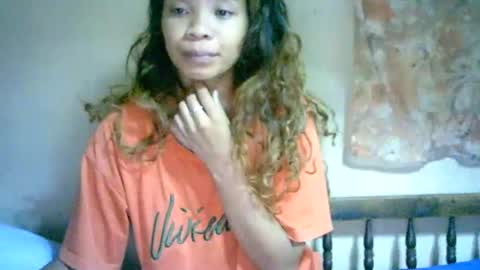 roxanne_98 online show from December 8, 12:29 am