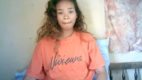 roxanne_98 online show from December 8, 4:46 am