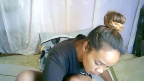 roxanne_98 online show from January 22, 12:17 pm