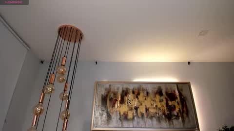 Snapshot of roxannehill_ chatting on January 18, 11:14 am Roxanne Hill online show from January 18, 11:14 am