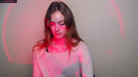 Roxa online show from October 8, 7:17 am