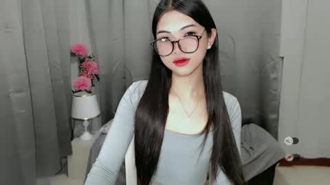 Snapshot of roxie_fuckdoll chatting on December 29, 10:25 pm Roxie online show from December 29, 10:25 pm