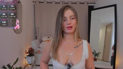  R O X I E  online show from September 13, 12:32 am