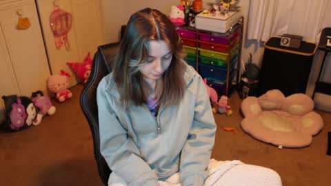 roxie online show from September 27, 12:10 pm