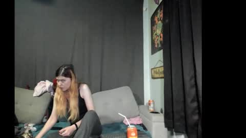 roxihazeleyes online show from November 17, 11:10 pm