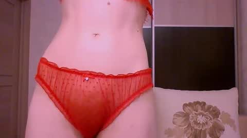 Roxxy Wharton online show from March 24, 5:45 am