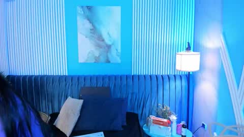 Roxy hell online show from December 3, 12:03 pm