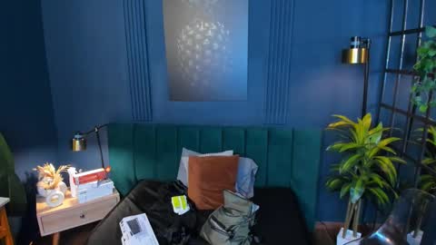 Roxy hell online show from December 15, 12:20 pm