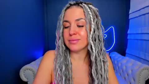 Roxy online show from February 7, 1:42 am