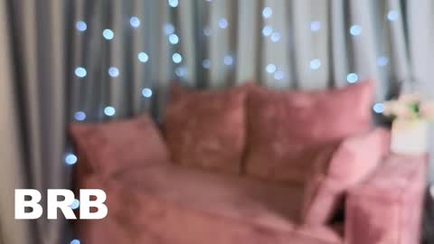 roxy_riot_ online show from January 30, 4:48 am