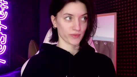 roxy_riot_ online show from March 8, 1:50 am