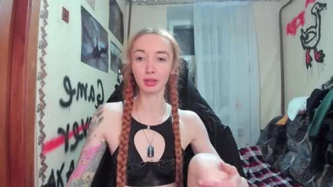 Roxy online show from February 26, 7:05 pm