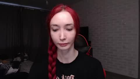 Snapshot of roxy_silver chatting on June 23, 12:25 pm Roxy online show from June 23, 12:25 pm