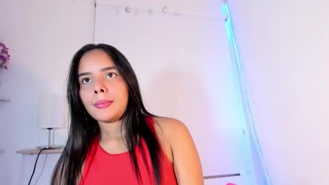 roxy_stone1 online show from December 2, 7:42 pm