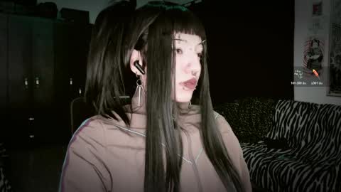 Roxy Independient model Help me to reach 50 thumbs up online show from April 8, 1:05 am