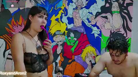 RoxyAron online show from November 10, 8:19 pm