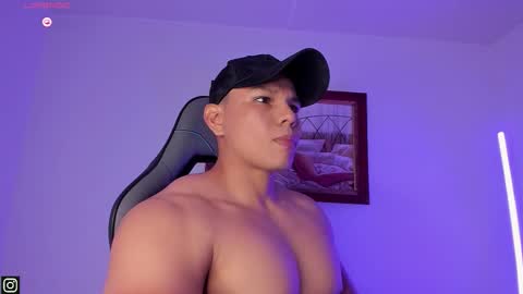 Roy Constance online show from December 3, 4:53 am