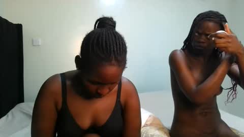 Snapshot of royal_goddes chatting on May 28, 9:01 pm goddes online show from May 28, 9:01 pm